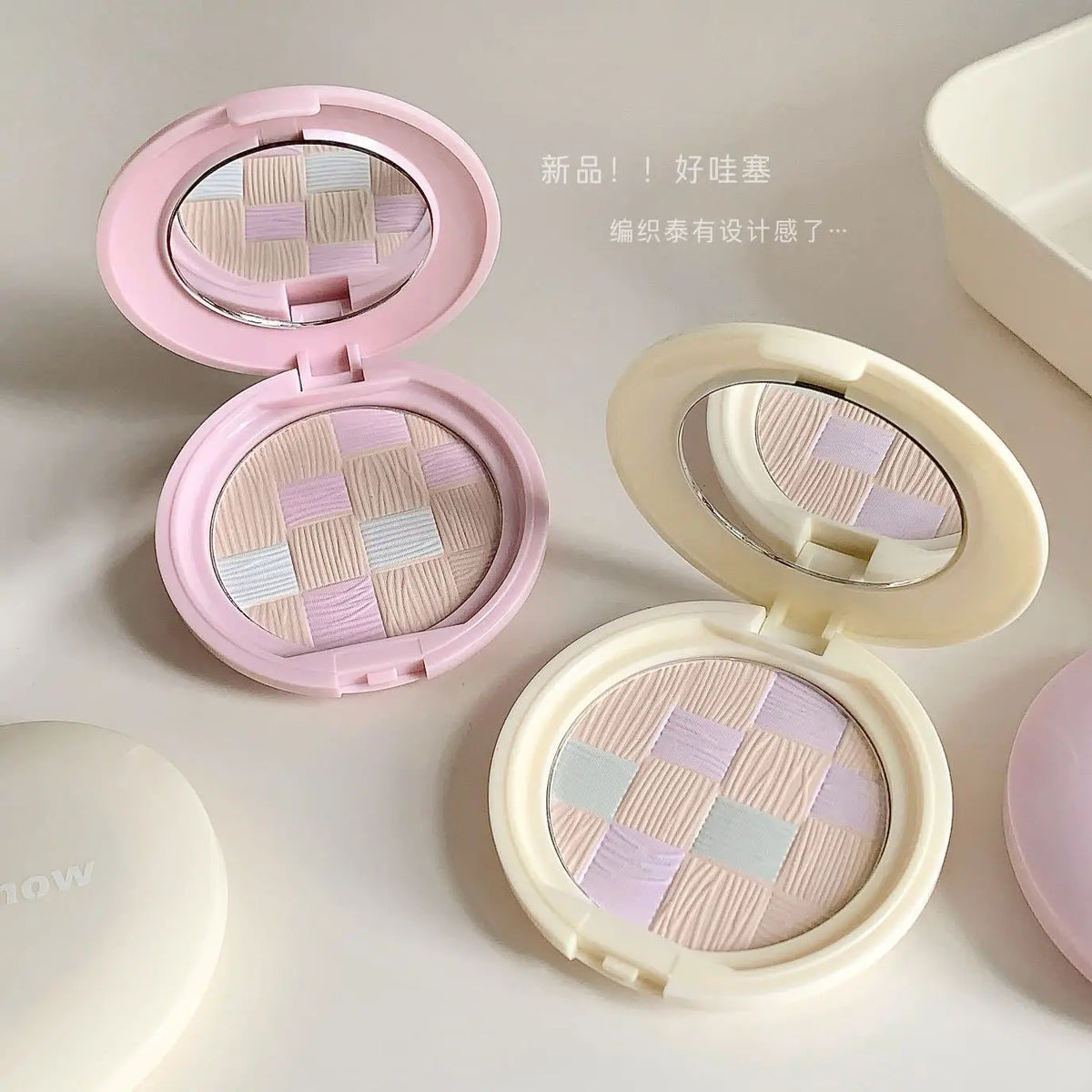 Kakashow Setting Powder Compact, Smooth Non-flying Powder, Natural Fit Even Skin Tone Long Lasting Face Blush Makeup