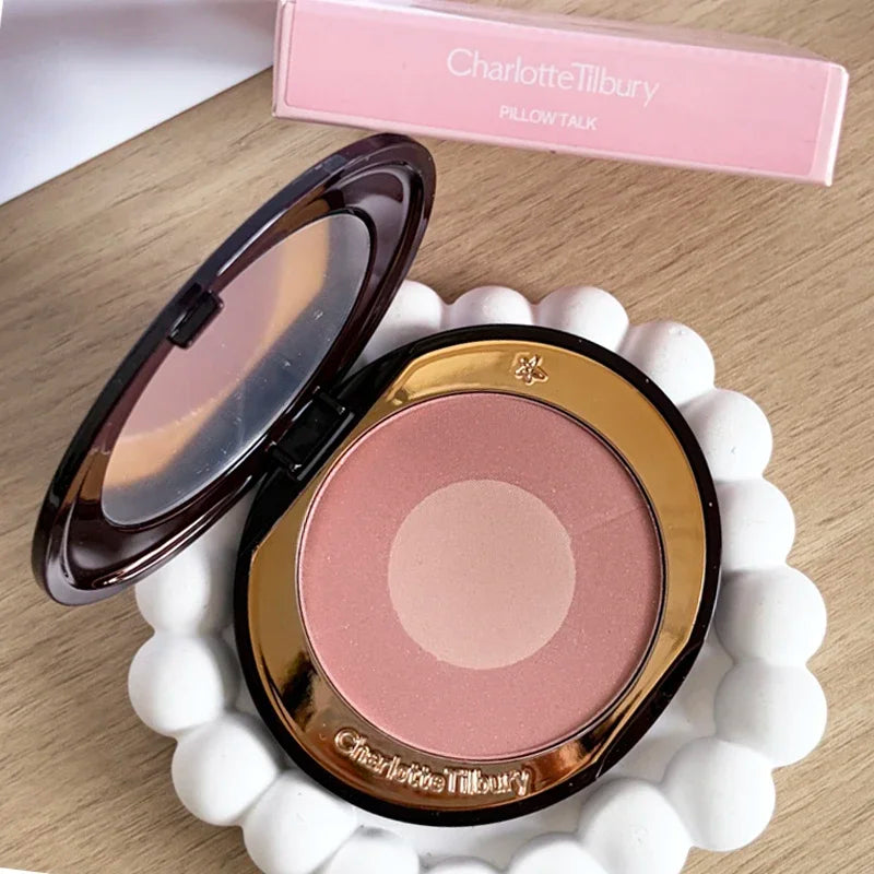 Hot Sales Charlotte Soft Heart Double Color Powder Blusher Color Plate Easy To Apply Lasting Coloring Natural Tilbury Cosmetics